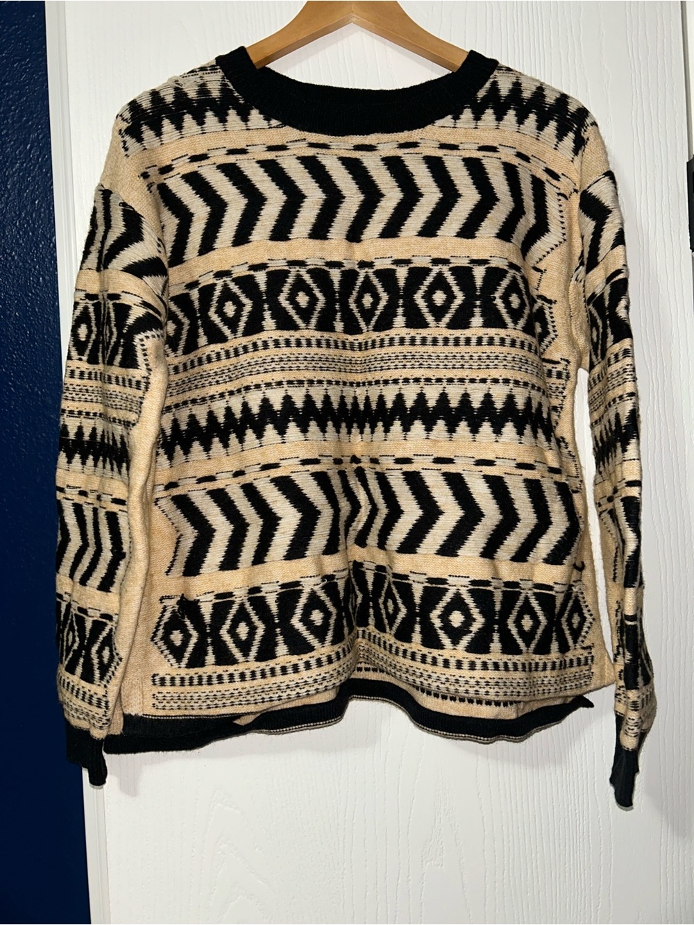 Black and Cream Patterned Crewneck Sweater for Women